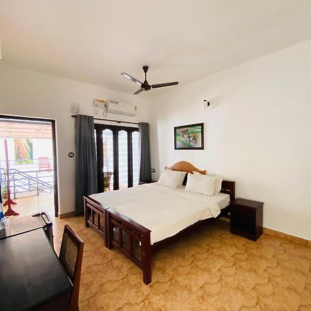 Karma Beach Resort Ковалам Екстериор снимка