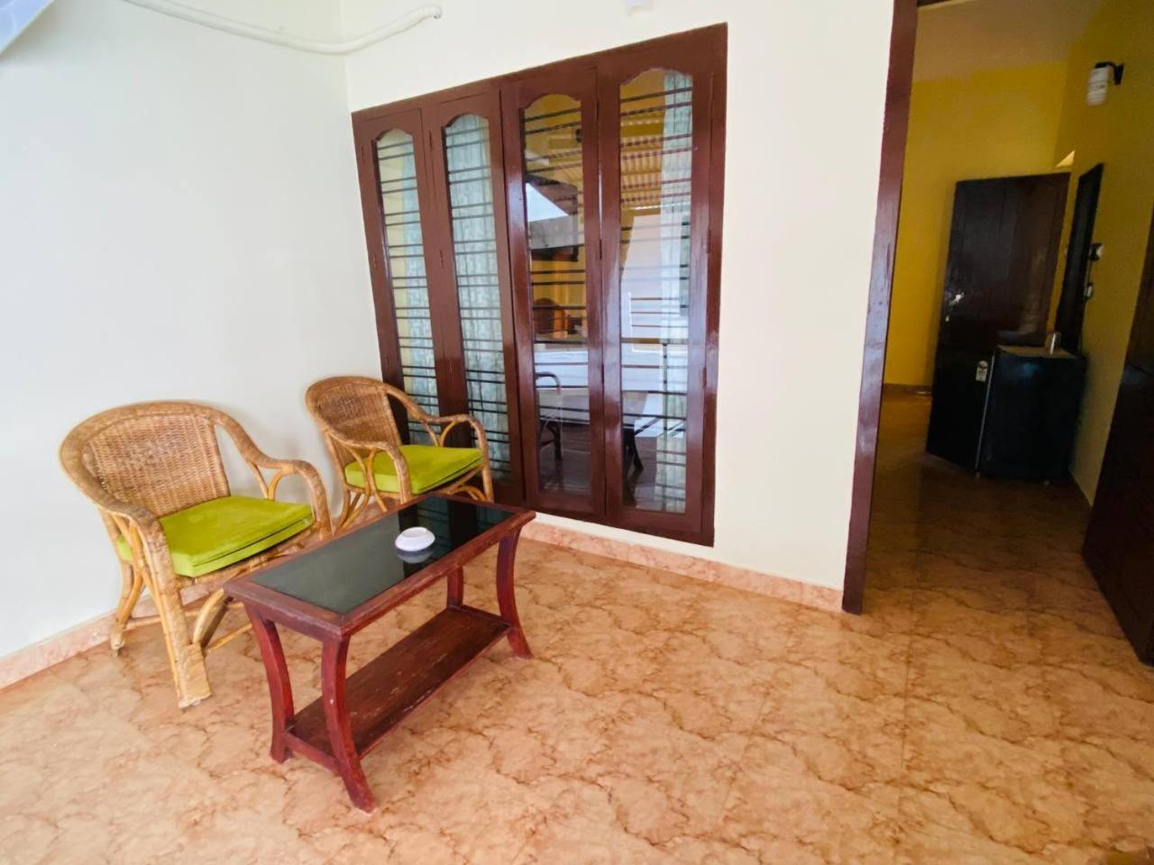 Karma Beach Resort Ковалам Стая снимка
